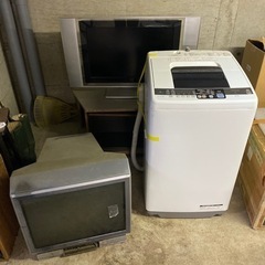 GW期間限定！無料！引取限定！テレビ２台　洗濯機１台