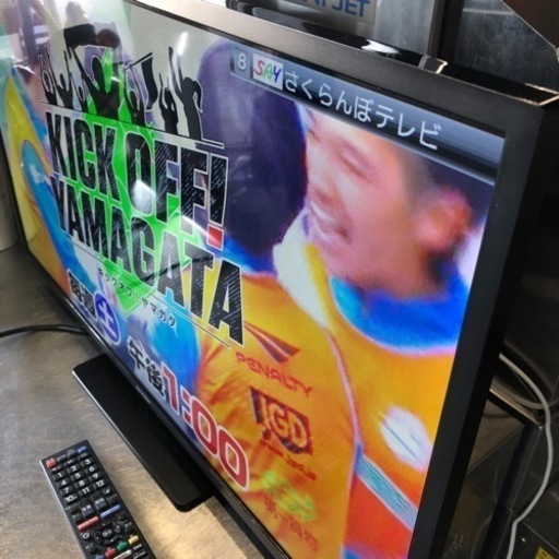 美品 シャープ 2023年 32型液晶テレビ 2T-C32DE 純正リモコン付HDMI BS