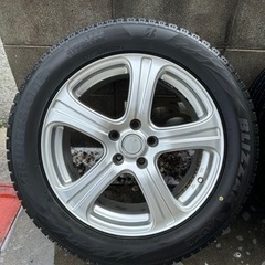 フーガ　社外　アルミ　18インチ スタッドレス付き（ブリザックVRX2）