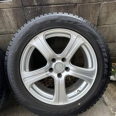 フーガ　社外　アルミ　18インチ スタッドレス付き（ブリザックVRX2）