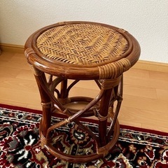 手編みラタンチェア 椅子 木製