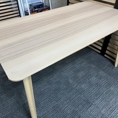 IKEA  LISABO （リーサボー）ダイニングテーブル