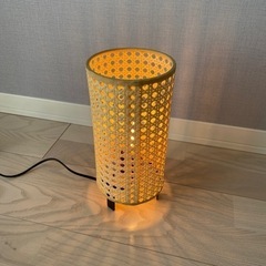 IKEA / 間接照明