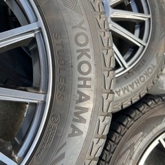 スタッドレスタイヤ225/60R18 100Q４本セット