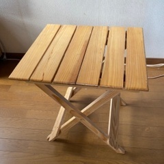 引き取り限定　木製折りたたみテーブル