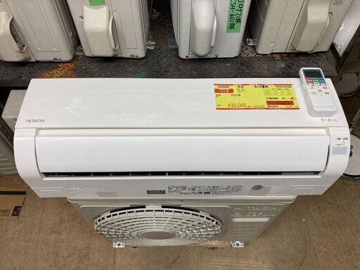 K05284　中古エアコン 日立 2022年製 主に6畳用 冷房能力 2.2KW / 暖房能力 2.2KW