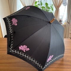 ☂️晴雨兼用　日傘☂️　ブラック　花柄