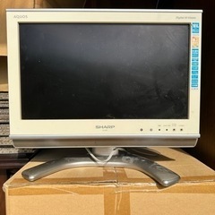 SHARP 液晶テレビ 16V型