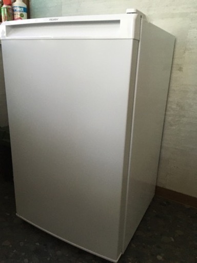 ハイアール冷凍庫82L