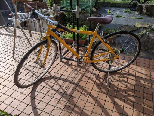 自転車 クロスバイク　28インチ