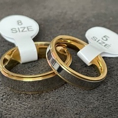 指輪　2 個セット　(婚約指輪、結婚指輪)