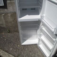 2ドア　冷凍冷蔵庫　SHARP　140L　2004年製