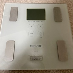 OMRON オムロン 体脂肪計 体重計