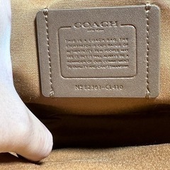 コーチ ボディバッグ イエロー ワイドショルダー レザー