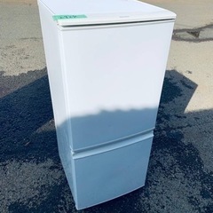  EJ2924番✨SHARP✨冷凍冷蔵庫 ✨SJ-14Y-W
