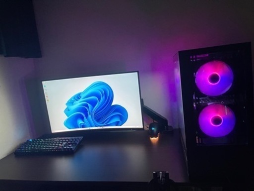 i7-13700F RTX4070ti   使用6ヶ月   周辺機器あり‼️