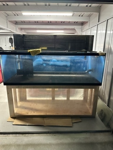1800アクリル水槽