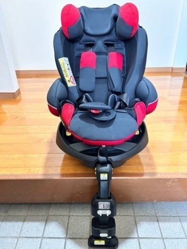 【受け渡し完了】Aprica (アップリカ) 回転式「ベッド型」チャイルドシート フラディアグロウ DX シックブラックBK