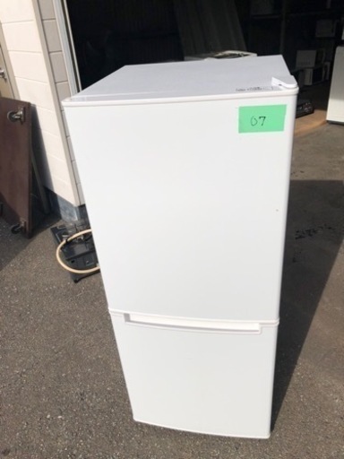 7️⃣ 福岡市内配送無料 ニトリ 2020年製　106L　2ドア冷蔵庫 NTR-106
