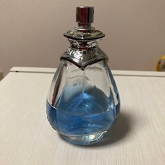 コスメ/ヘルスケア 香水　スルタンナイト　オードパルファム　フランス製