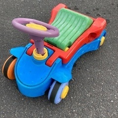 おもちゃ 四輪車  