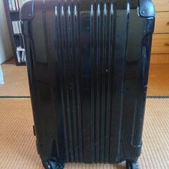 旅行用スーツケース 鍵なし