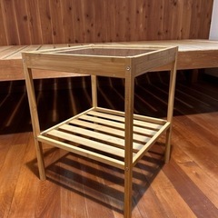 【ネット決済】IKEA竹製ベッドサイドテーブル