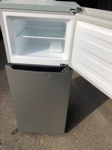 北九州市内配送無料 保証付き HR-B12AS 冷蔵庫 シルバー [2ドア /右  