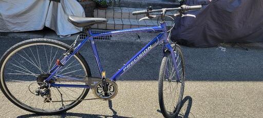 自転車 クロスバイク、７速、28インチ、青