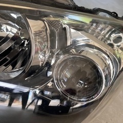 トヨタ アクア NHP10前期 LEDヘッドライト