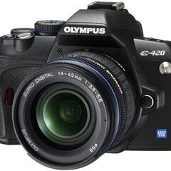 プロも使用する高機能カメラ Olympus E-420 ですが、...