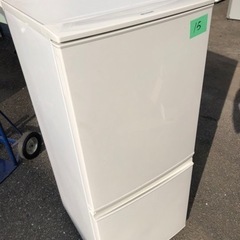 NO１５！！！北九州市内配送無料　保証付き　シャープ 冷蔵庫 つけかえどっちもドアタイプ 137L ホワイト SJ-D14B-W