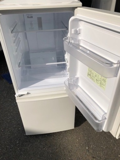NO15！！！北九州市内配送無料 保証付き シャープ 冷蔵庫 つけかえ  