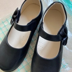 【美品】こども靴　パンプス　22.5cm