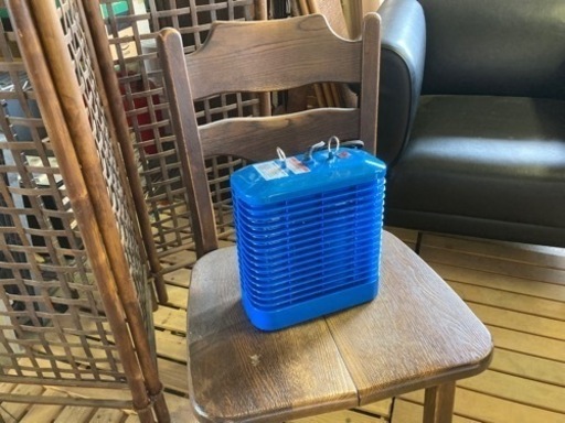 電撃殺虫器バタン虫