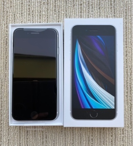 新品未使用 iPhoneSE  64GB