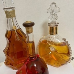 カミュ ジュビリー バカラ、ルイ13世、ラーセンシィプ空瓶