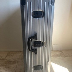 RIMOWA リモワ　ドイツ製軽量スーツケース大型　5/6まで！持ち手要修理　