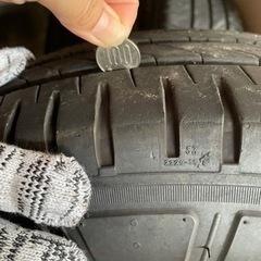 ハイエース195/80R15Cタイヤ・ホイールカバー4本セット