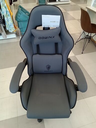 ★ジモティ割あり★  ゲーミングチェア グレー クリーニング済み TC306