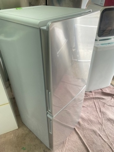 北九州市内配送無料 保証付き 148L 2ドア冷蔵庫 ELSONIC EH-R1482F