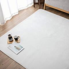 【美品】白　ラグ　カーペット　180×180センチ