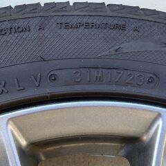 トヨタ　ヴィッツ　RS 純正ホイールとタイヤ