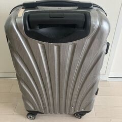 【難あり】小型 スーツケース 機内持込可能 シルバー 