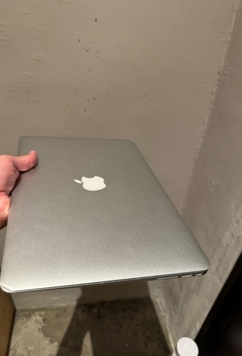 Macbook Air 13 (2013) 私のコンピュータではすべてが動作し、問題はありません