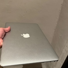 Macbook Air 13 (2013) 私のコンピュータでは...