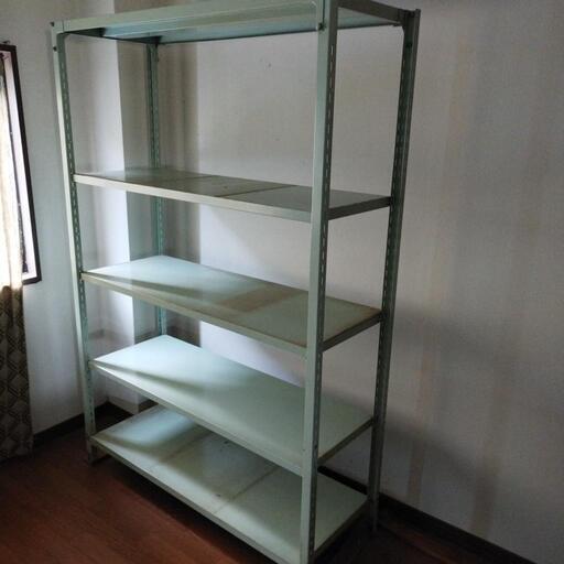 値下げ交渉可能 収納家具 スチールラック　１台6,000円　７台あります　コンゴースーパーラックＵ型