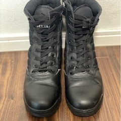 美品　黒　ブーツ　27.5cm　靴/バッグ 靴 ブーツ