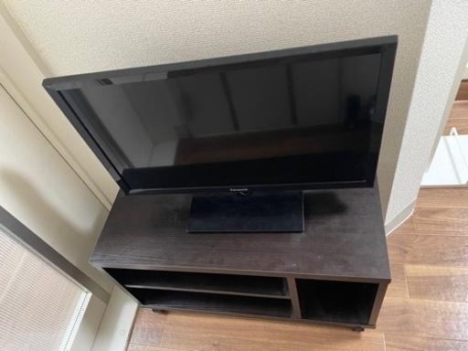 パナソニック製22型テレビ＋ニトリ製テレビ台
