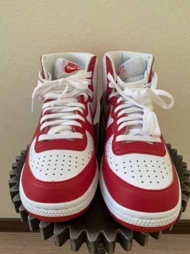NIKE、スニーカー